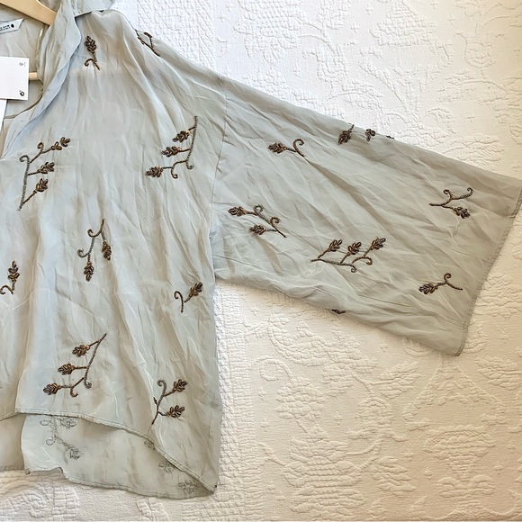 NWT Zara Limited Edition Embellished Jewel Top Gray LG - Picture 13 of 14